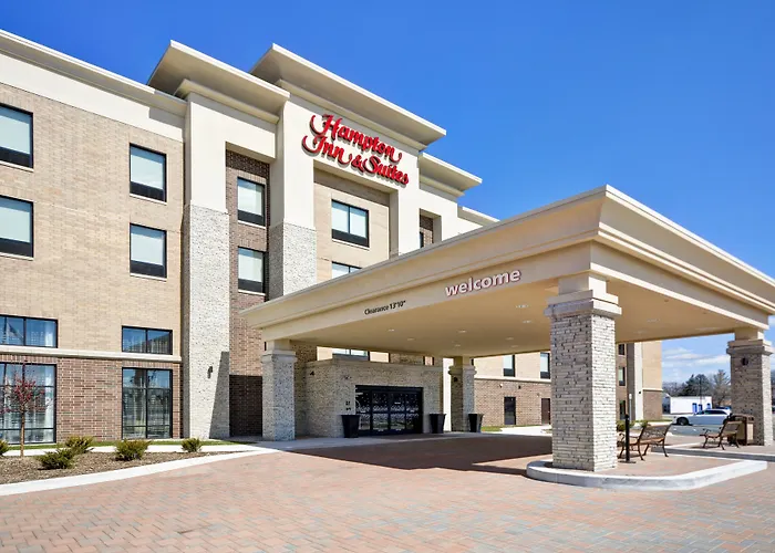 Hampton Inn & Suites Detroit/Warren