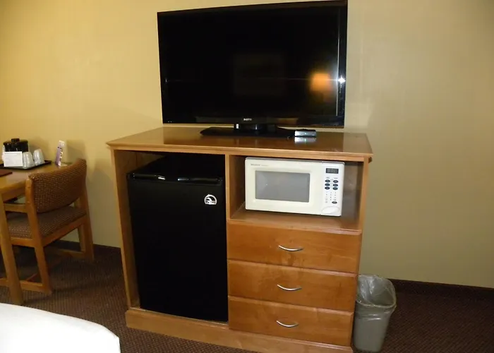 New Victorian Inn & Suites Kearney