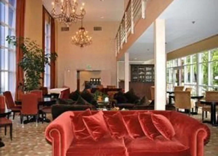 Cupertino Hotel