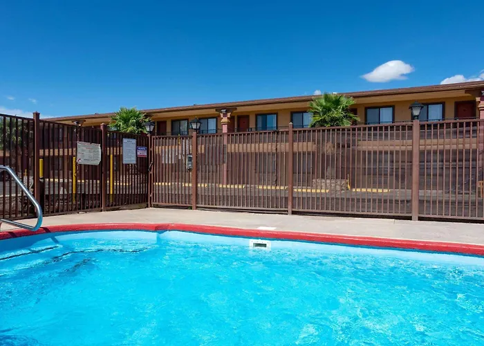 Days Inn By Wyndham Alamogordo White Sands