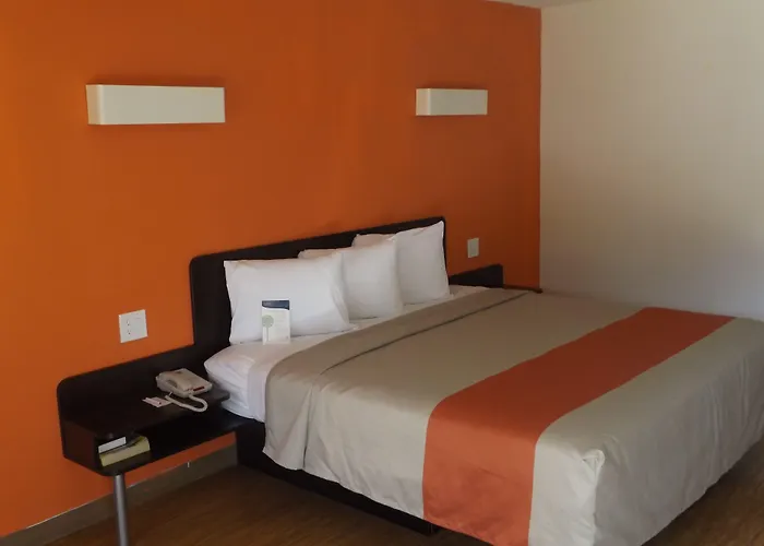 Motel 6 Glendale Phoenix