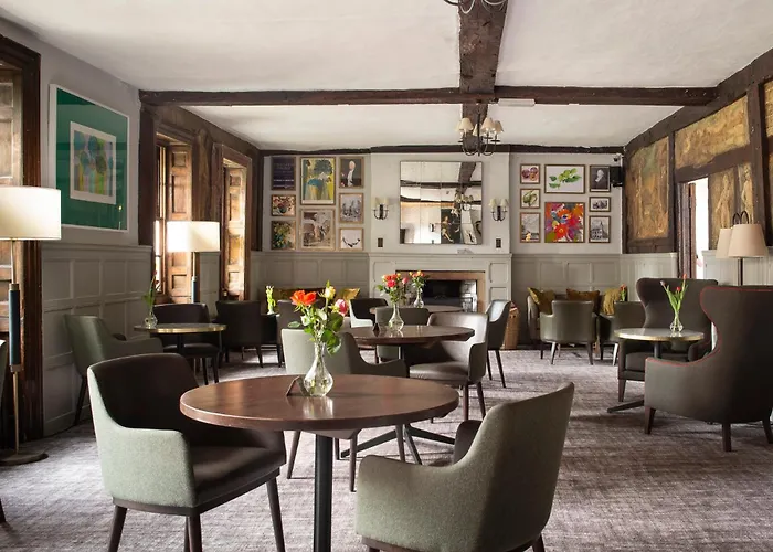 Bush Hotel Farnham