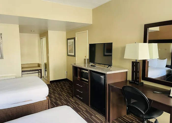 Best Western Atlantic City Beach Block