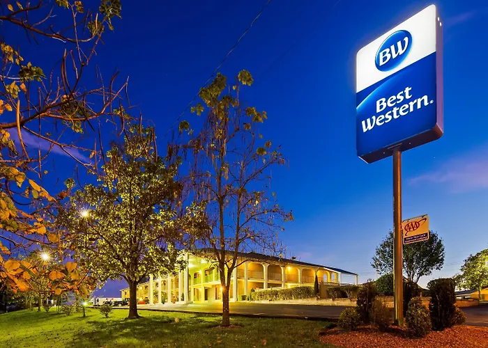Days Inn By Wyndham Columbia Kentucky