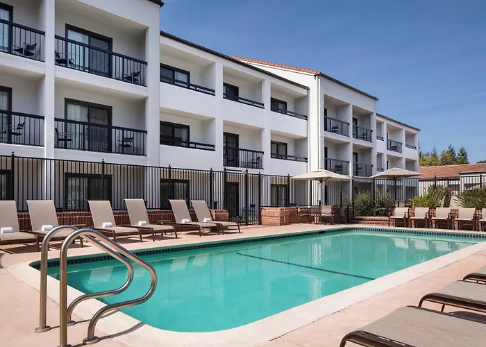 Courtyard San Jose Cupertino