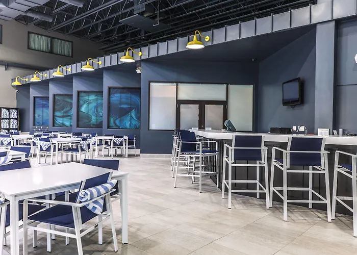 Delta Hotels By Marriott Fargo