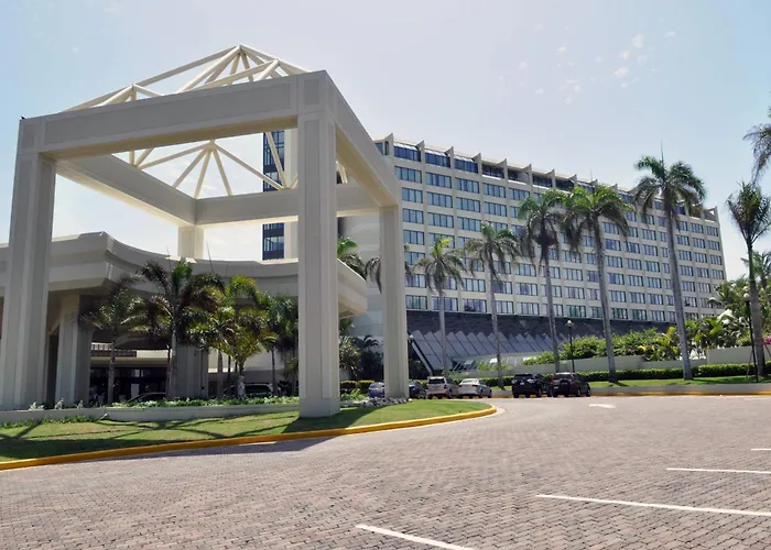 Renaissance Santo Domingo Jaragua Hotel & Casino