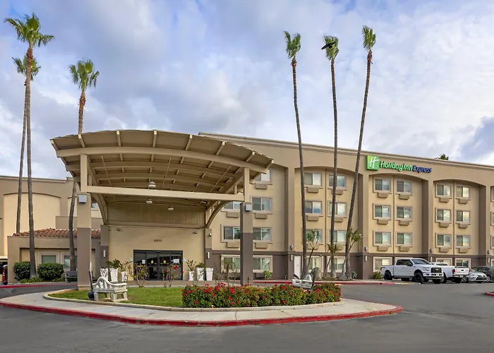 Holiday Inn Express San Bernardino Colton By Ihg