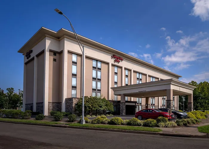Hampton Inn Charleston Downtown