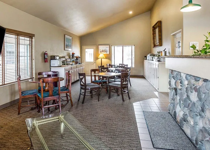 Quality Inn & Suites Minden