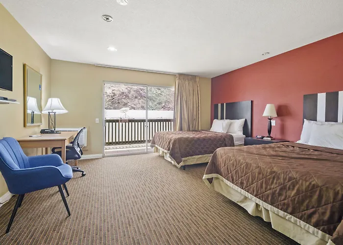 Sol Springs Inn