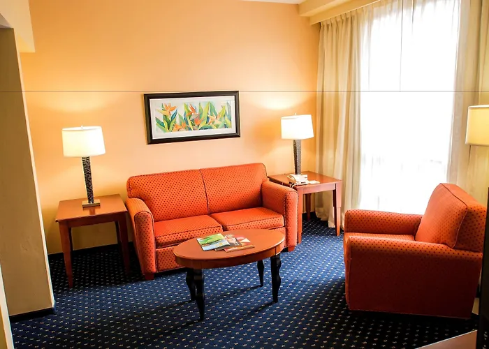 Courtyard By Marriott San Juan Miramar