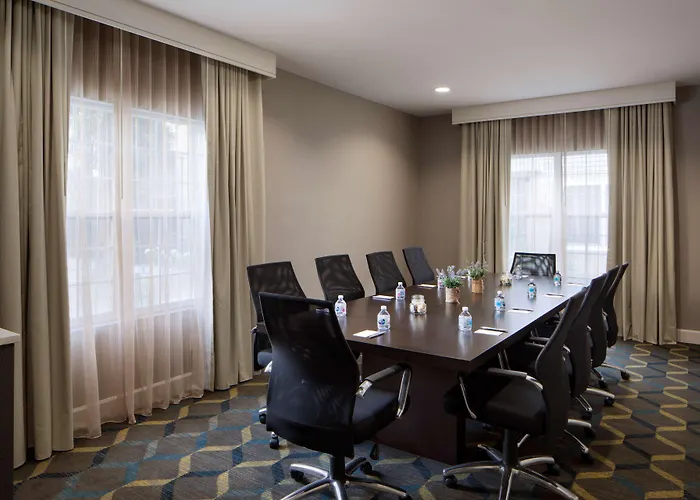Sonesta Es Suites Fresno