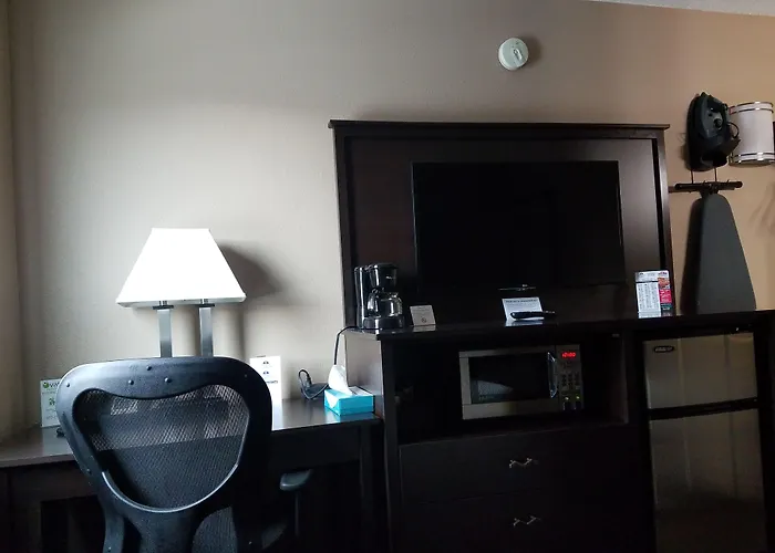 Americas Best Value Inn And Suites Bismarck
