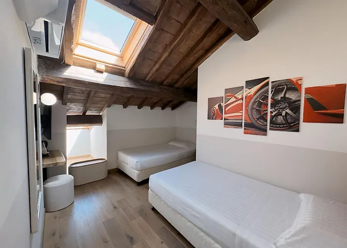 Rechigi Park Hotel