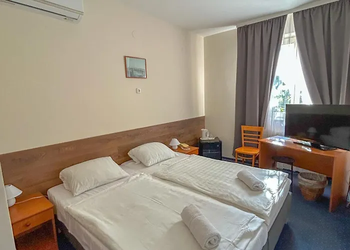 Corvin Hotel