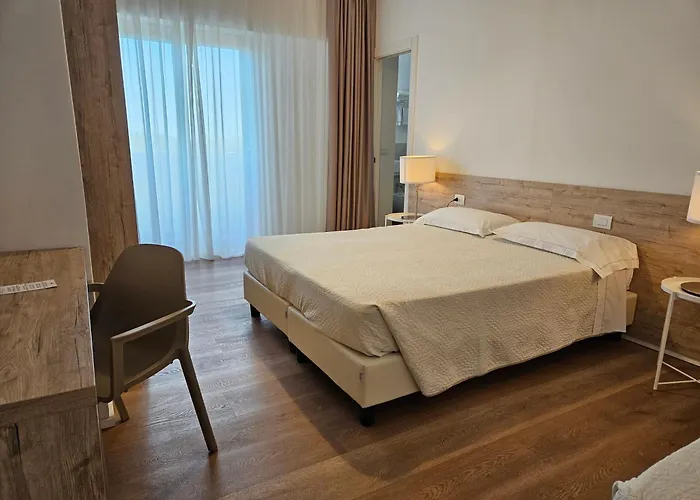Hotel Onda Marina