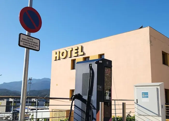 Hotel Font Del Pla
