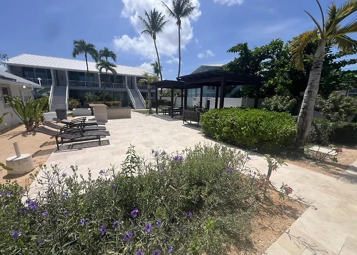 Beach Living At Island Pine Villas Blp