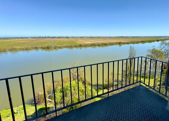Tailem Bend Riverside Hotel