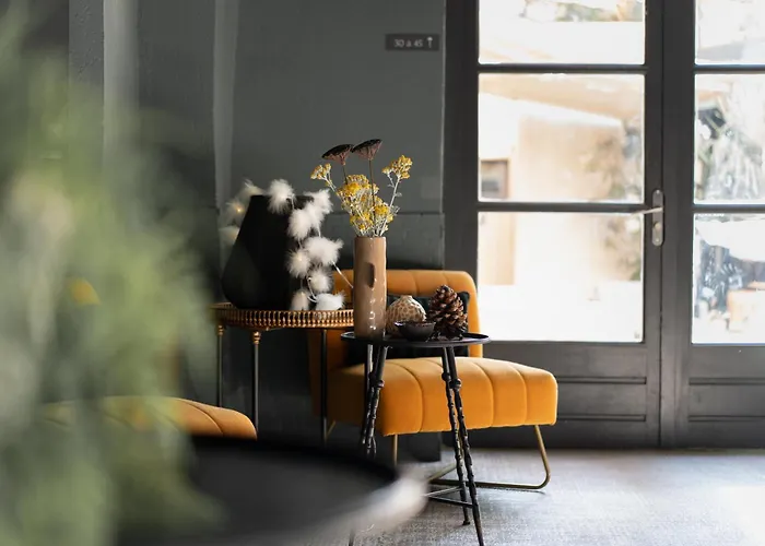 Brit Privilege Le Victoria Boutique Hotel
