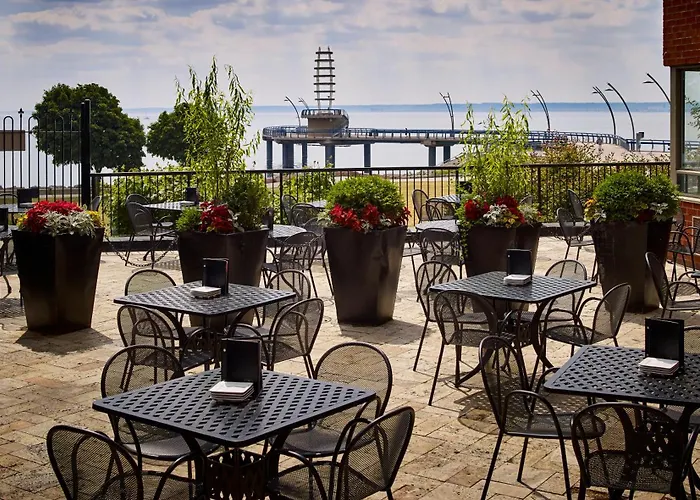 Waterfront Hotel Downtown Burlington