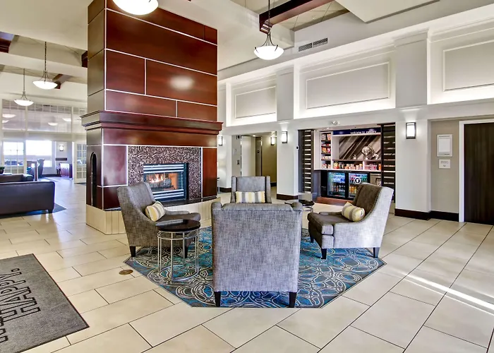 Hampton Inn & Suites By Hilton Calgary-Airport