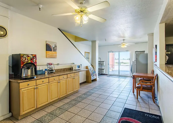 Motel 6-Moriarty, Nm