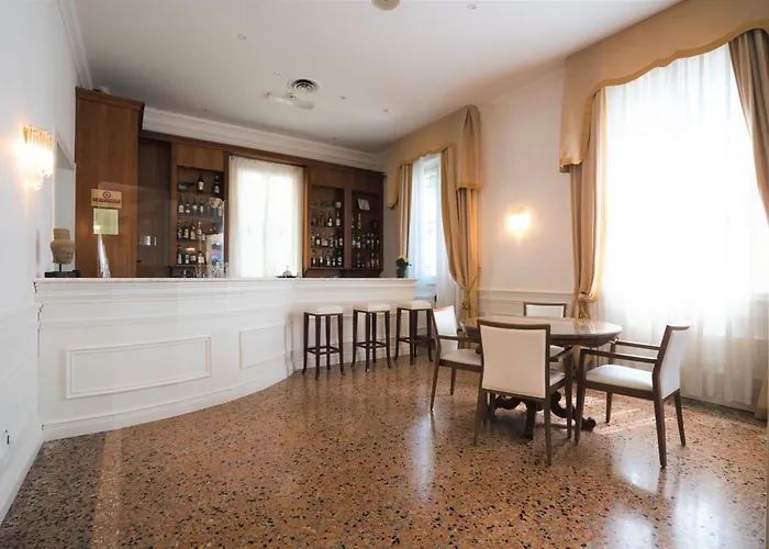 Rechigi Park Hotel