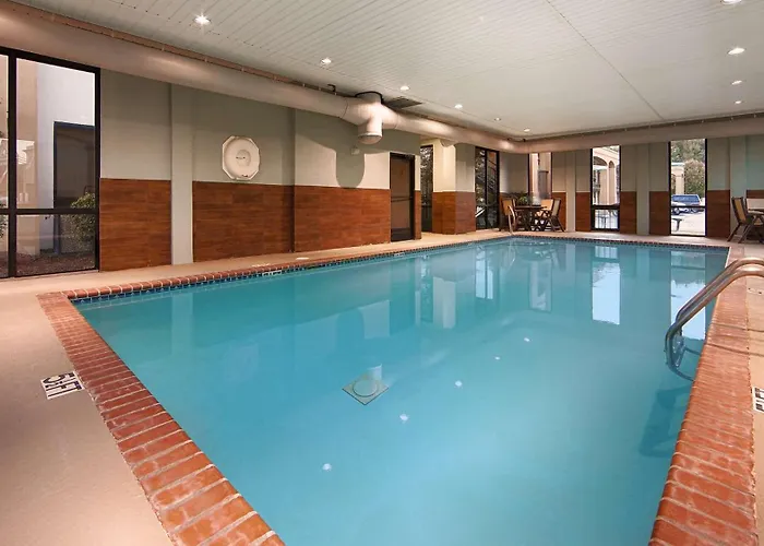 Best Western Executive Suites