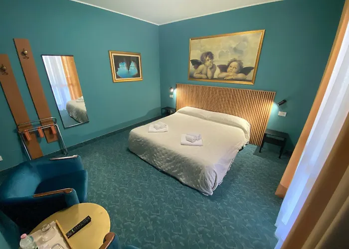 Hotel Rey's