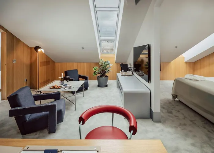 Met Boutique Hotel