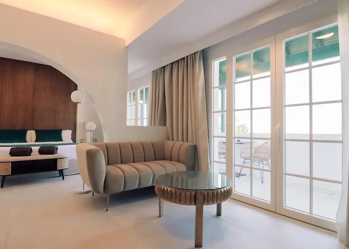 Hotel Estefania Boutique Suites