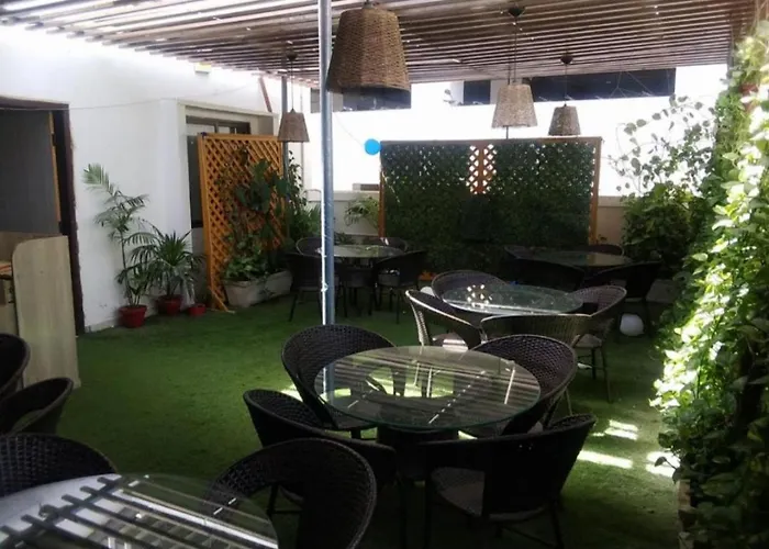 Karachi Elet Business Hotel