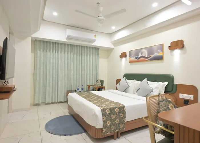 Hotel Grand Arose