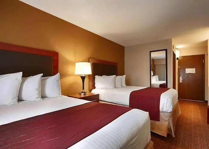 Days Inn By Wyndham Indiana Benjamin Franklin Highway
