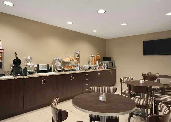 Microtel Inn & Suites By Wyndham Mineral Wells/Parkersburg