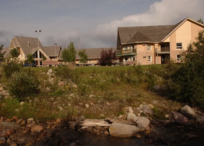 Lakeview Inns & Suites - Hinton
