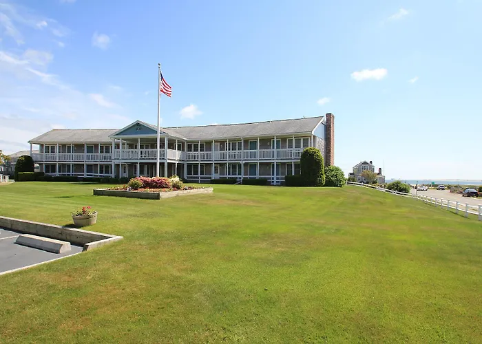 Colonial Acres Resort