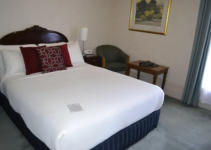 The Hotel Shamrock