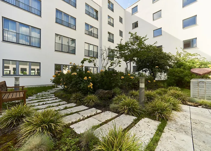 Holiday Inn Berlin Airport - Conference Centre By Ihg