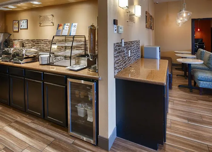 Best Western Plus Edinburg Inn&Suites