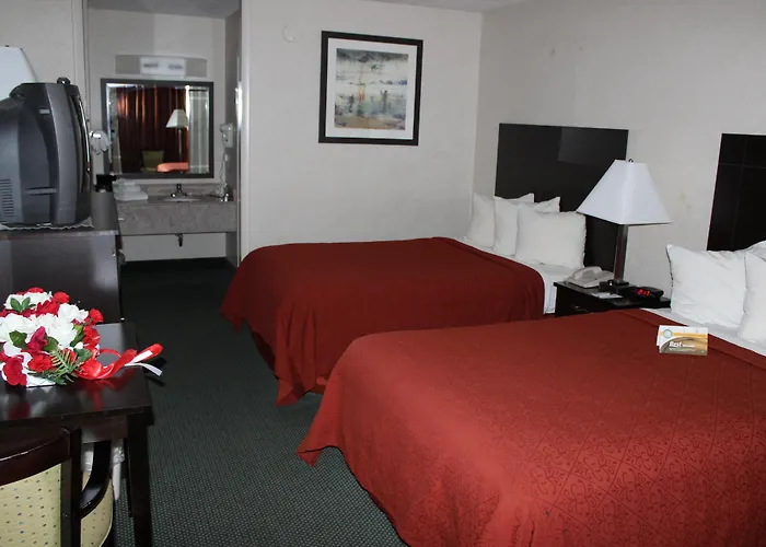 Quality Inn & Suites York East