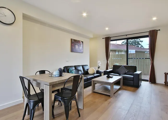 Comfort Hotel Dandenong
