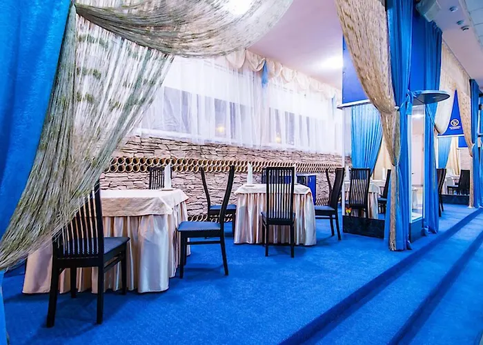 Tourist Hotel
