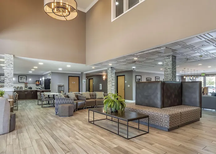 Best Western Plus Vineyard Inn