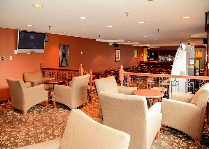 Albatross Hotel
