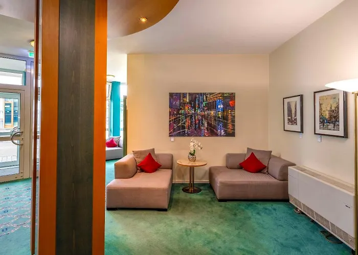 PLAZA INN Blankenburg Ditzingen, Sure Hotel Collection
