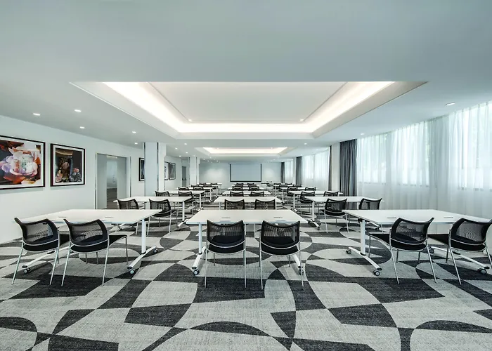 Vibe Hotel Sydney