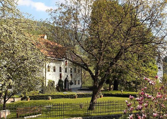Kendov Dvorec